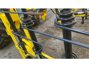 آلات زراعية Bednar Striegel PRO PN 7500: صورة 4 آلات زراعية Bednar Striegel PRO PN 7500: صورة 4