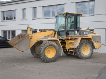 اللودر بعجل CATERPILLAR 914
