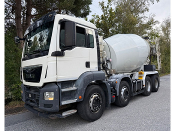 شاحنة خلاطة خرسانة LIEBHERR