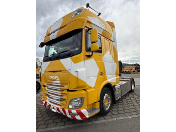رأس تريلا DAF XF 460