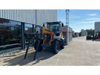 اللودر بعجل LIEBHERR L 509 Tele