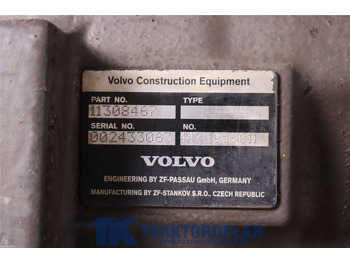 المحور و قطع الغيار - آلات الإنشاء Volvo L 45 G bakvagn: صورة 3