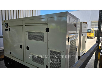 مجموعة المولد CAT XQP115: صورة 3