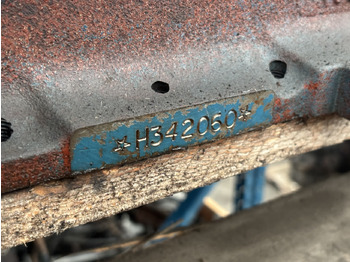 مجموعة الأسطوانة - آلات زراعية Ford New Holland  8630 8730 8830 TW20 TW25 TW30 Blok Silnika FONN-6015-DA: صورة 5