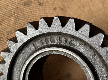 علبة التروس و قطع الغيار JOHN DEERE