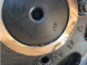 عمود كامات - آلات زراعية Mercedes Citaro (O 530) - OM457LA Wałek Rozrządu - 4570511101: صورة 2 عمود كامات - آلات زراعية Mercedes Citaro (O 530) - OM457LA Wałek Rozrządu - 4570511101: صورة 2