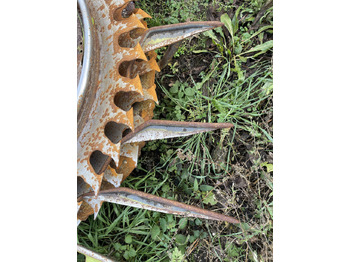 قطع الغيار CLAAS