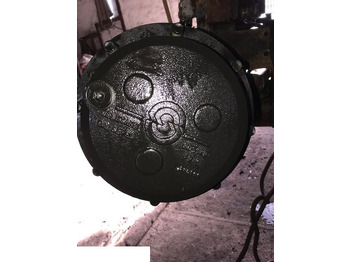 لمحور الأمامي VALTRA