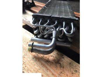 ثلاجة مكيف - آلات زراعية claas parownik klimatyzacji: صورة 3