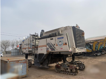 ماكينة الكشط على البارد WIRTGEN