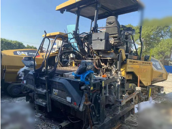 راصف أسفلت CATERPILLAR AP655F