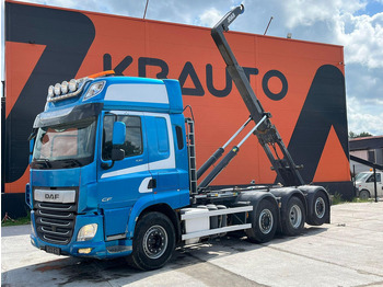 شاحنة برافعة خطافية DAF CF