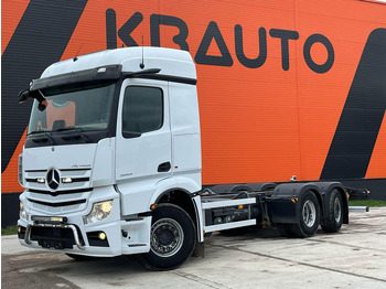 شاحنة بهيكل معدني للمقصورة MERCEDES-BENZ Actros 2553
