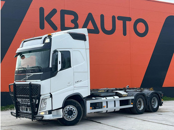 شاحنة برافعة خطافية VOLVO FH 540