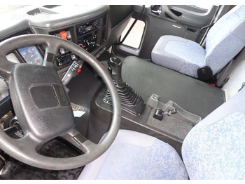 شاحنة بهيكل معدني للمقصورة Volvo FL 19.250: صورة 5