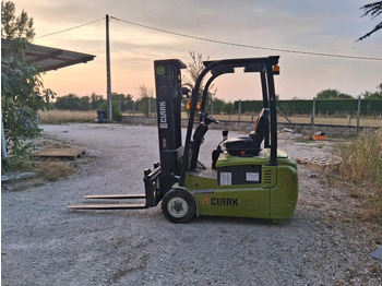 تأجير Clark GTX16 Clark GTX16: صورة 1 تأجير Clark GTX16 Clark GTX16: صورة 1