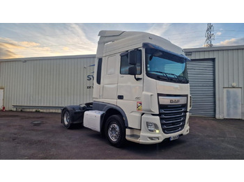 مقطورة السحب DAF XF 480