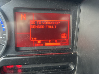 شاحنة صندوقية Renault D 210 Euro 6 C / 12 Ton / 293 dkm / Box / Loadlift / APK TUV 09-26: صورة 5