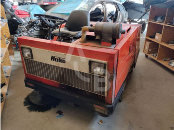 سياره كنس شوارع HAKO