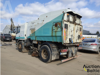 سياره كنس شوارع Mercedes-Benz 1517: صورة 4