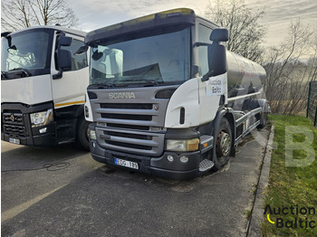 شاحنة صهريج SCANIA P 230