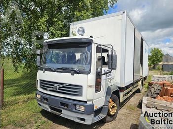 شاحنة صندوقية VOLVO FL