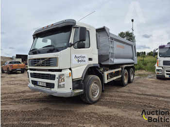 شاحنة قلاب VOLVO FM12