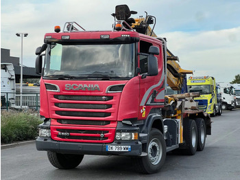 شاحنة قطع الأشجار SCANIA R 580
