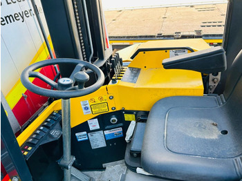 رافعة شوكية مثبتة على شاحنة Terberg Kinglifter TKL-S-3x3 1.500 kg: صورة 4