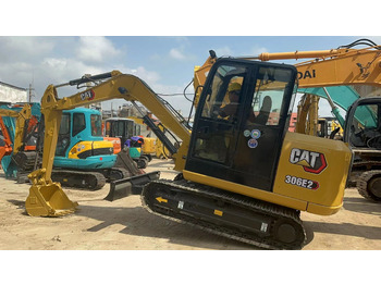 حفار صغير CATERPILLAR 306E2