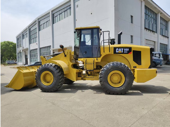 اللودر بعجل CATERPILLAR 950GC
