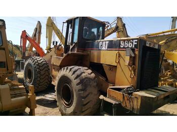 اللودر بعجل CATERPILLAR 966F