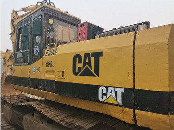 حفار زاحف CATERPILLAR E200