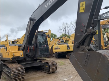 حفار زاحف VOLVO EC200DL: صورة 2