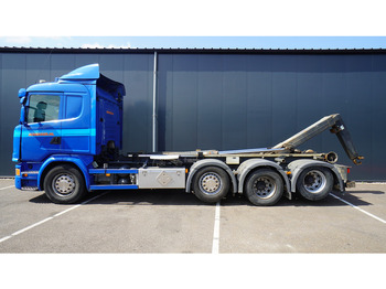 شاحنة برافعة خطافية SCANIA G 450
