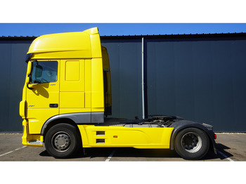 مقطورة السحب DAF XF 450