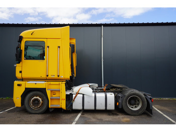 مقطورة السحب RENAULT Magnum 480