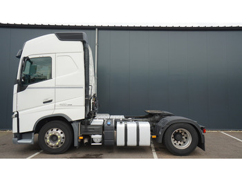 مقطورة السحب VOLVO FH 420