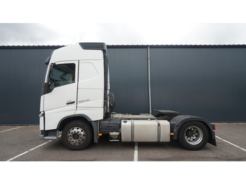 مقطورة السحب VOLVO FH 420