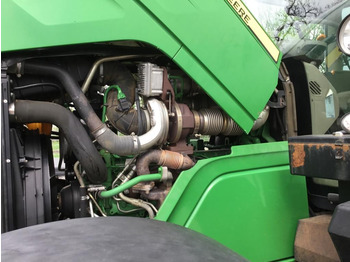 جرار John Deere 6150R: صورة 5