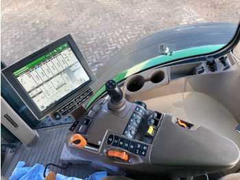جرار John Deere 7310R: صورة 3