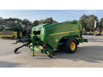 ماكينات نشر التبن JOHN DEERE C Series