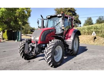 جرار VALTRA N142: صورة 1