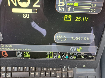 جرار شحن جذوع أشجار الغابات Komatsu 855: صورة 4 جرار شحن جذوع أشجار الغابات Komatsu 855: صورة 4