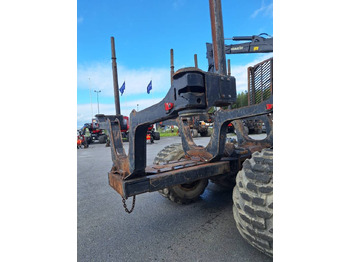 جرار شحن جذوع أشجار الغابات Komatsu 875: صورة 5