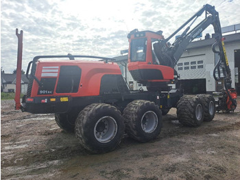 آلة حصاد الأشجار Komatsu 901 XC: صورة 5 آلة حصاد الأشجار Komatsu 901 XC: صورة 5