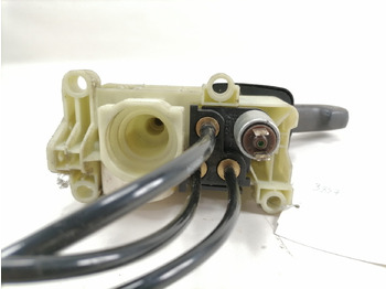 قطع غيار عامة - شاحنة Scania Handbrake control lever 1774972: صورة 4