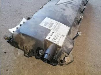 رأس أسطوانية - شاحنة Volvo Valve cover 21717720: صورة 3