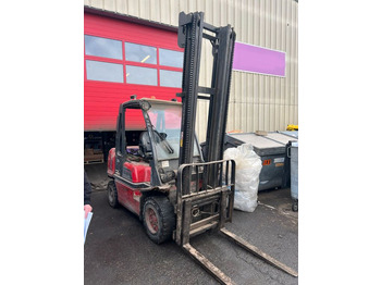 رافعة شوكية NISSAN