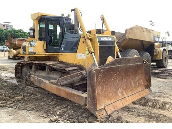 بلدوزر Komatsu D85EX-15: صورة 4